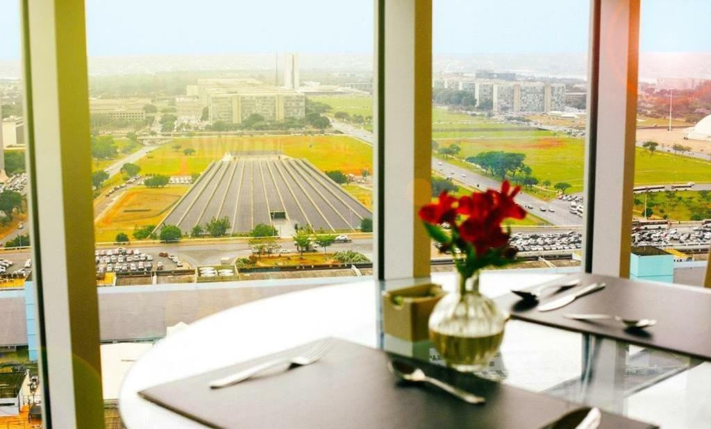 Ed Saint Moritz, Flat Com Garagem 02, Shn No Coracao De Brasilia Leilighet Eksteriør bilde